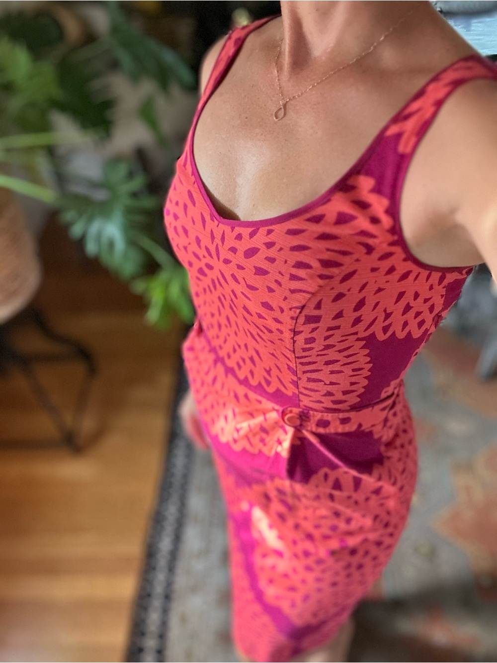Boden Magenta & Hot Pink Dahlia Print Fitted Sheath Dress